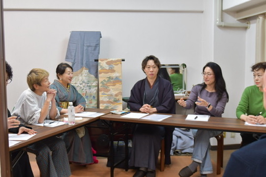 青山　英会話　グループレッスン